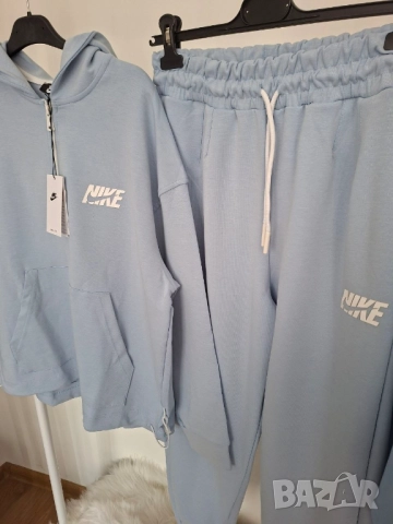 дамски екипи Nike , снимка 10 - Спортни екипи - 51564201