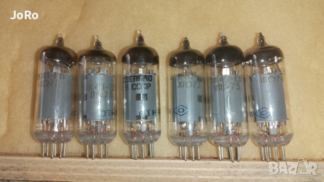 Радиолампи 6К4П-Ев високочестотен изходен пентод 13 броя. 