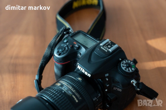 Фотоапарат Nikon D7100 + обектив 16-85 mm + светкавица, снимка 5 - Фотоапарати - 53454721
