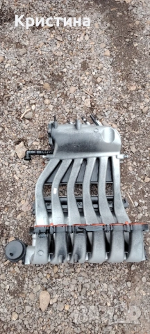 Всмукателен колектор за 3.2 24клапана, снимка 4 - Части - 53475573