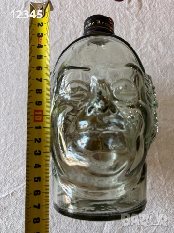 Продавам празна бутилка от алкохол Old Monk 750 ml, снимка 6 - Други - 52961960