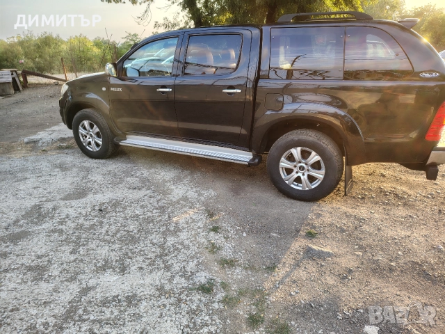 Toyota Hilux 3.0D171к.с ТОП!, снимка 6 - Автомобили и джипове - 51849206