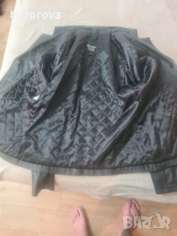 Женско кожено сако, снимка 6 - Сака - 43747281