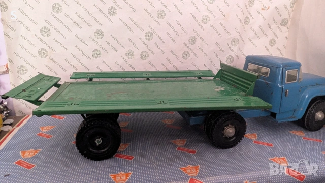 Стара играчка ЗИЛ , снимка 7 - Колекции - 54275568