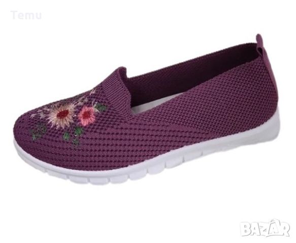 Леки и удобни дамски текстилни мокасини, украсени с красиви цветни мотиви, снимка 2 - Дамски ежедневни обувки - 46380578