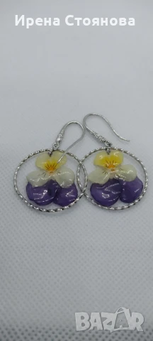 Обеци с естествен цвят на мини градинска теменужка. , снимка 7 - Обеци - 50995429