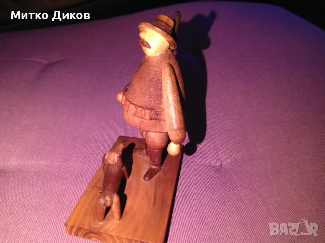 Ловец с куче дървена скулптурка винтидж Полша Н-90мм и 70х40мм, снимка 5 - Екипировка - 45424912