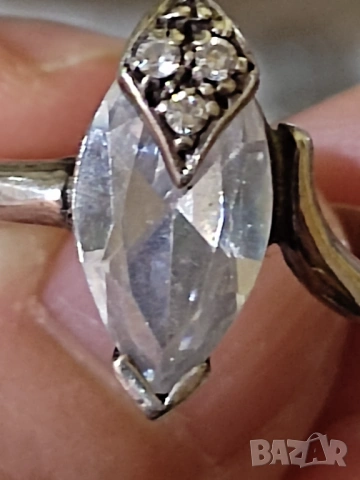 Сребърен пръстен с кристал и циркони, снимка 2 - Пръстени - 53711010