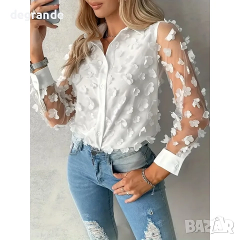 Бяла риза с цветя и ръкави от тюл 