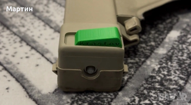 Палче за щора на багажник Volvo – V50 / V60 / V70 / XC60 / XC70 / XC90 – Custom надпис