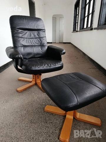 Страхотен кожен стол в комплект с табуретка естествена кожа