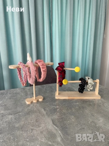 Комплект дървени стойки за аксесоари за коса, снимка 2 - Органайзери - 54172415