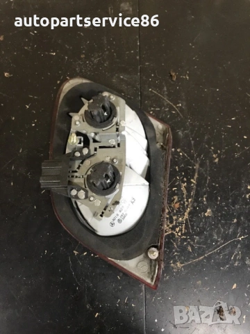 Задна дясна странична светлина за Mercedes E Class W210 (1997) A2108201264, снимка 2 - Части - 54090884