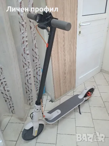 Xiaomi MI 3 Electric Scooter(електрическа тротинетка) , снимка 3 - Скейтборд, ховърборд, уейвборд - 46908032