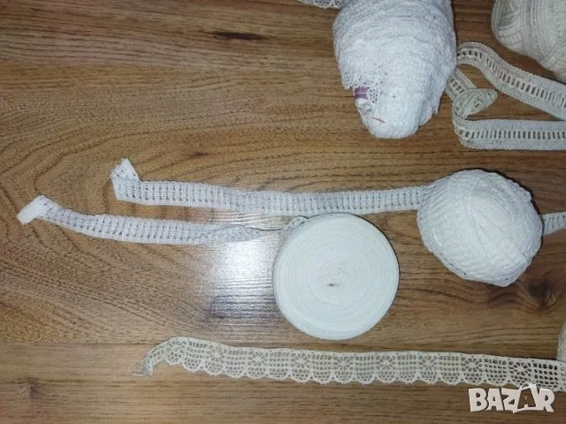 дантели, снимка 2 - Декорация за дома - 52193163