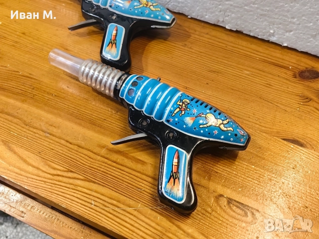 Винтидж ламаринени бластери, снимка 2 - Антикварни и старинни предмети - 52467792