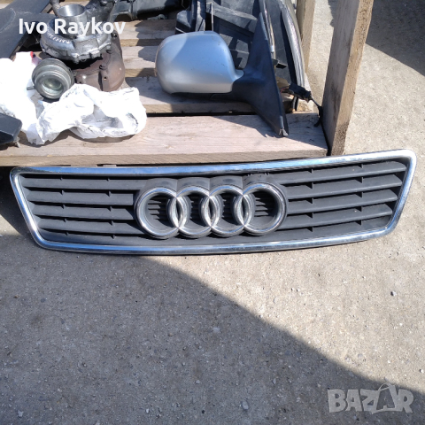 Предна решетка за Audi A6 , 2.5tdi. , 2000g  , снимка 1 - Части - 44939808