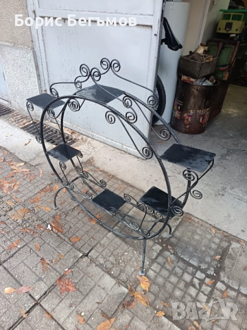 Цветарник от ковано желязо, снимка 5 - Градински мебели, декорация  - 52218992
