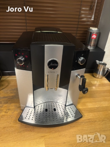 JUra Impresa C5, снимка 6 - Кафемашини - 52853385