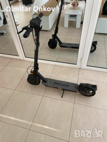 Електирически скутер - тротинетка DUCATI PRO-II PLUS TS, снимка 6 - Мотоциклети и мототехника - 53712487