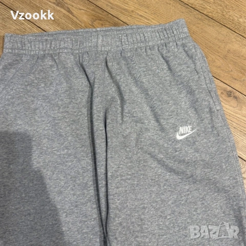 Мъжко долнище Nike Sportswear Club Fleece | M размер, снимка 3 - Спортни дрехи, екипи - 53091411