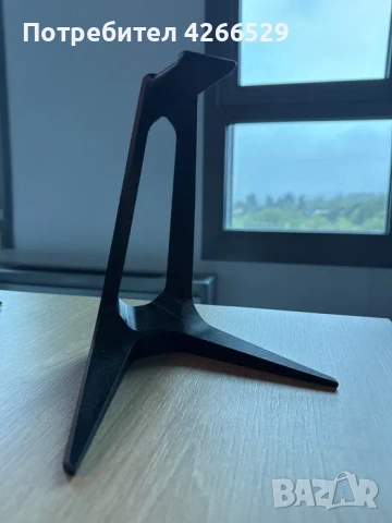 Стойка за слушалки