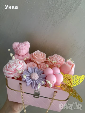 Кошничка с цветя от соев восък, снимка 4 - Други - 50533495