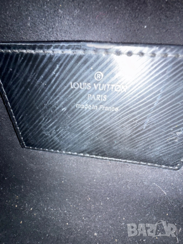 Louis Vuitton Black Epi Leather Twist MM Bag-оригинална, снимка 8 - Чанти - 52903986
