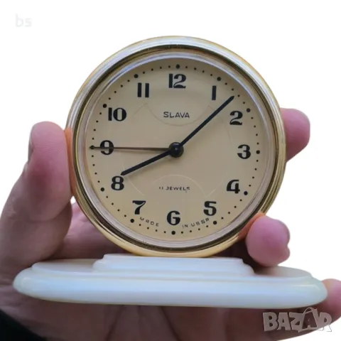 Ретро механичен будилник Slava (обслужен)