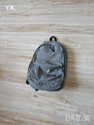 Оригинална раница Eastpak, снимка 2 - Раници - 51245326