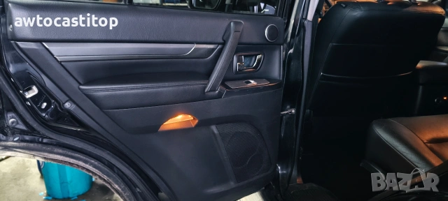 Mitsubishi Pajero 3.2 did , снимка 7 - Автомобили и джипове - 53701913