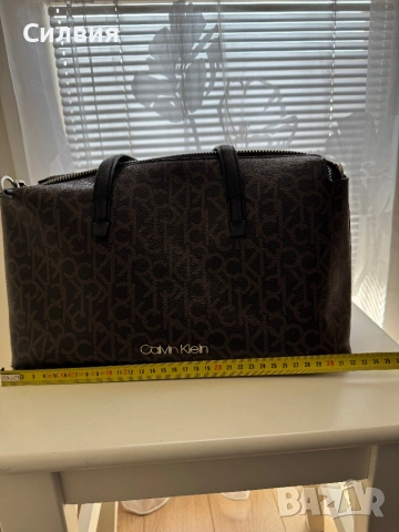 Чанта Calvin Klein, снимка 9 - Чанти - 53772117