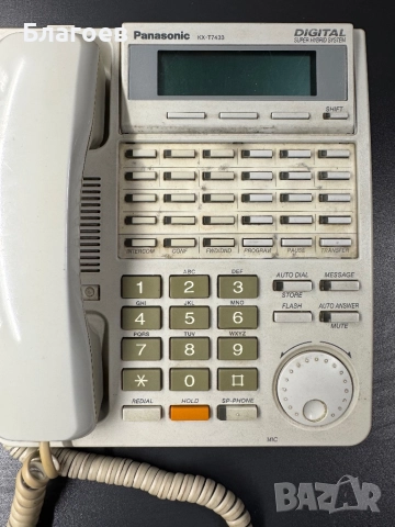 Стационарен телефон Panasonic Модел KX-T7433CE, снимка 2 - Стационарни телефони и факсове - 49032182
