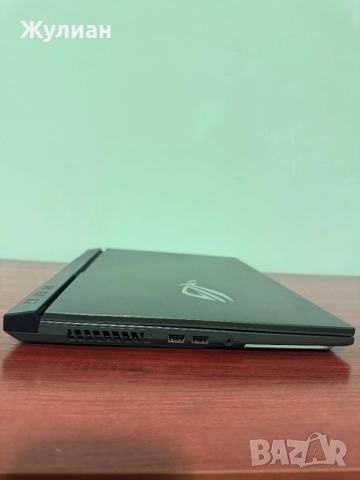 Лаптоп ASUS ROG Strix G17 / Ryzen 7 4800H / RTX 3050 Ti, снимка 6 - Геймърски - 52687015