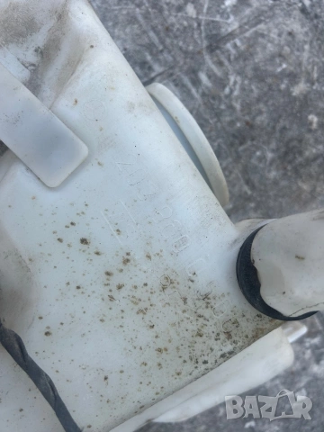 казанче чистачки Mercedes W203 C-класа 2038600060 2038600560 Мерцедес комби седан, снимка 3 - Части - 54208019