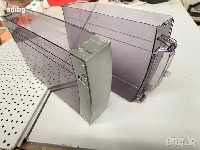 Delonghi ECAM - Резервоар за вода Контейнер чиста вода, снимка 2 - Кафемашини - 49864337