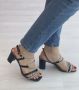 Луксозни дамски сандали с бляскави елементи за разкош и стил, снимка 3