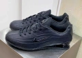 Нови мъжки маратонки Nike Air Max Shox Z black, снимка 2