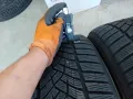 2 бр.зимни гуми Goodyear 245 45 17 dot 3219 ценатае за брой!, снимка 3