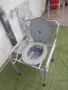 тоалетен стол чисто нов , снимка 1 - Инвалидни колички - 45368223