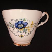 Argyle Английски Костен Порцелан В синьо Сет за чай/кафе Нежни цветя, снимка 9 - Чаши - 45381147