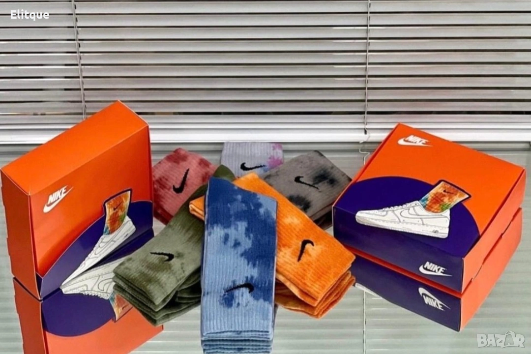 унисекс цветни дълги чорапи в кутия ,6 чифта nike, снимка 1