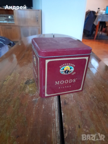 Стара метална кутия Dannemann Mods, снимка 1