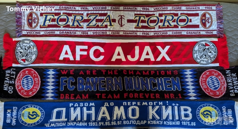 Шалове на футболни отбори , снимка 1