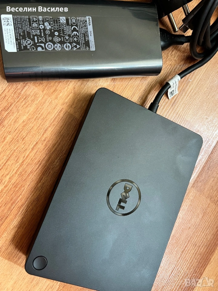 Док станция Dell K17A Type C + захранване Dell 90W, снимка 1