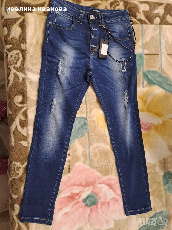 Продавам нови дамски дънки, снимка 1