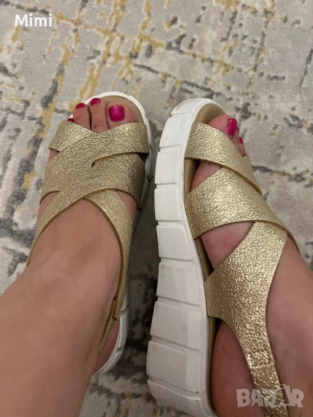 Кожени златисти сандали 37, снимка 1