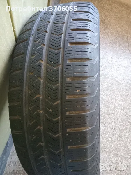 Всесезонна гума 205/70R15 Vredestein., снимка 1