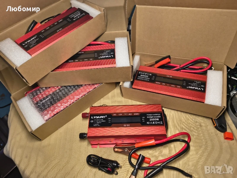 Инвертор 12 към 220 2000 W, конвертор за батерии Lvyuan, снимка 1