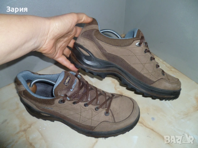LOWA Gore-tex №39, снимка 4 - Маратонки - 53840409